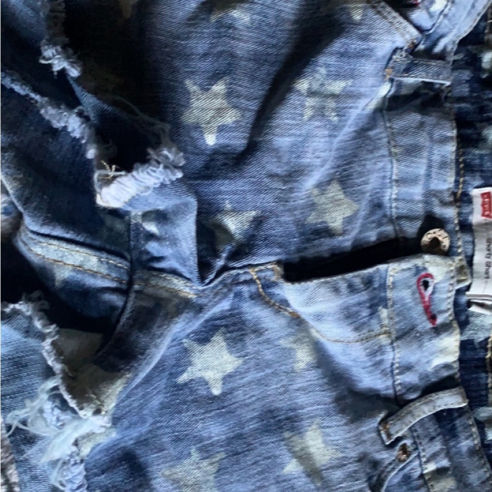Levi shortie shorts all American